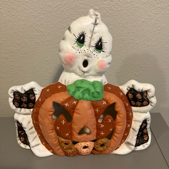 Vintage Ceramic Ghost with Pumpkin - Picture 2 of 11